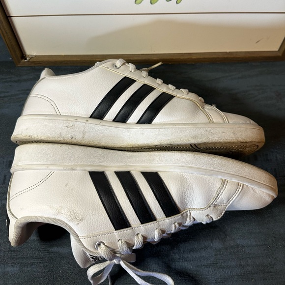 Adidas Grand Court Men’s Tennis Shoes White/Black Retro Sneakers - Picture 6 of 8